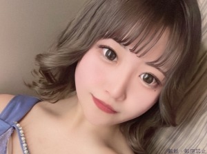 松村まいな