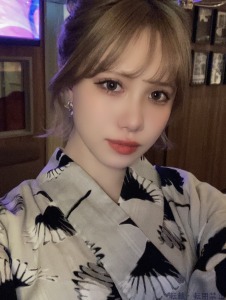 美波さき