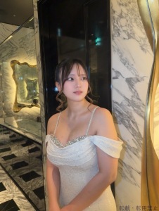 水瀬あい