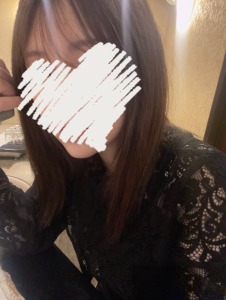 ゆりな