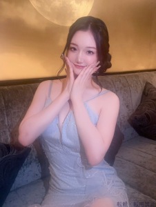美波らら