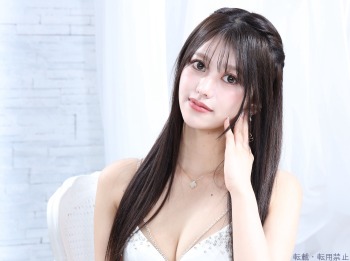 愛咲ひび