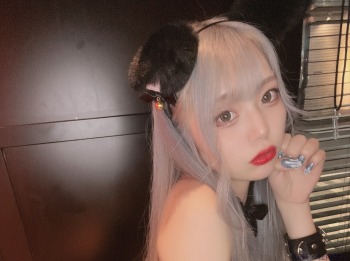 エマ
