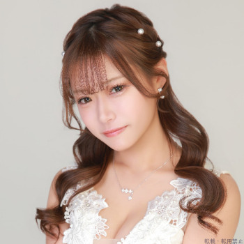 シークレットガーデン 西中島のキャバ嬢グラビア