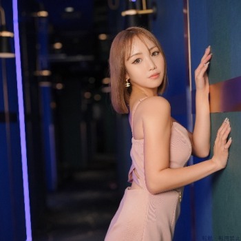 ZOO 神戸のキャバ嬢グラビア