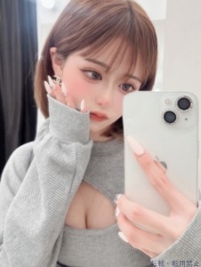 白咲 のあ