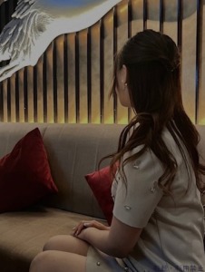一条 さき