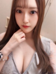  せな
