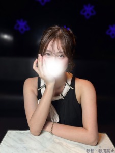 白咲 あいな
