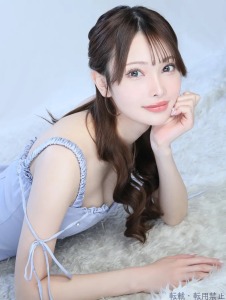  あやな