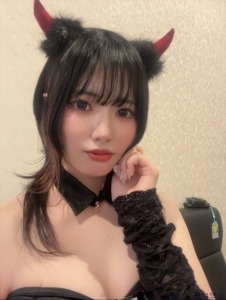 でびる なぎ