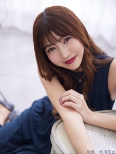  あやな
