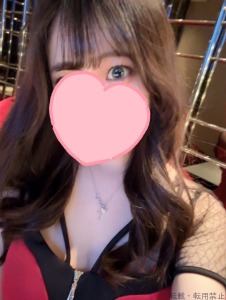 湊 ゆな