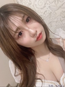 星 かりな