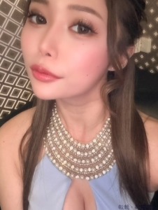 愛澤 あやな