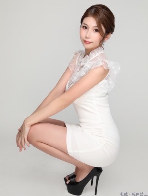 上本ふゆな