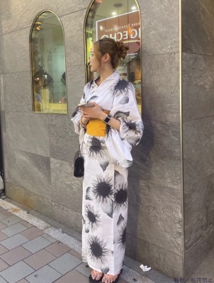 天星りせ