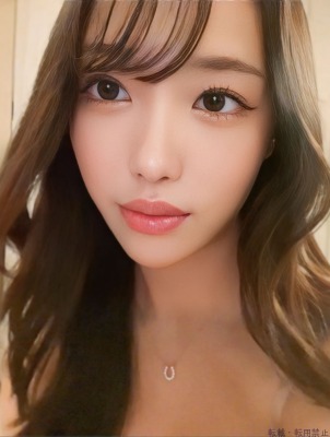 美月ゆあ