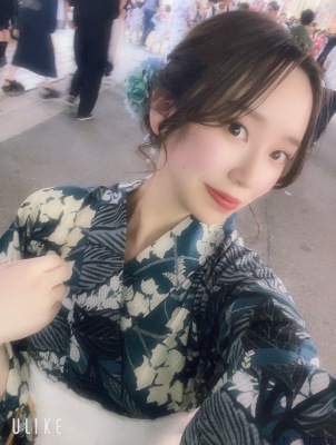 菜月えま
