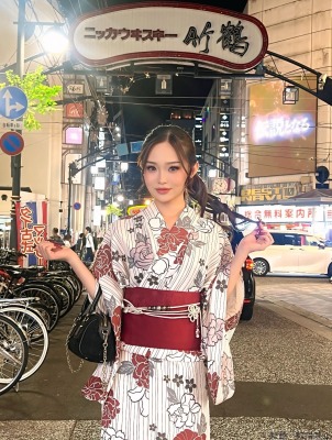 華瀬りいさ