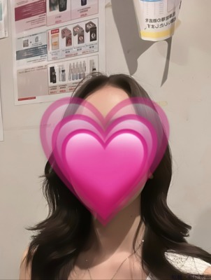 ゆりあ