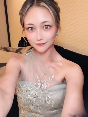 エミリ