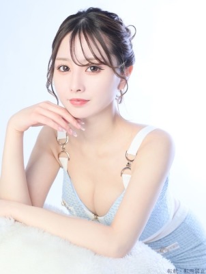 あや
