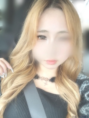 岩崎みあ