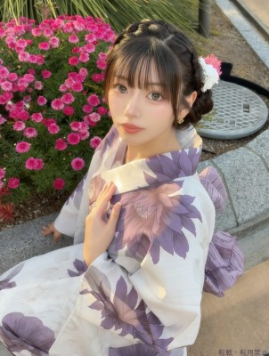 華咲えれな