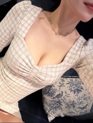 みな
