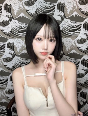 朝日まりな