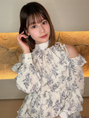 月嶋もえか