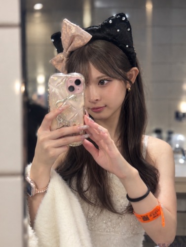 白咲すみれ