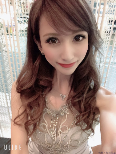 エルミネ 四日市れいな