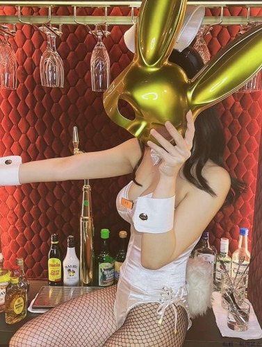 あや