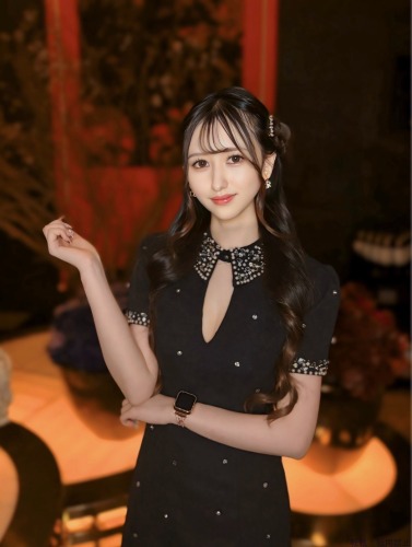 桃瀬みやび