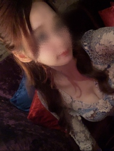 美月あまね