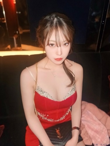 綾瀬れみ