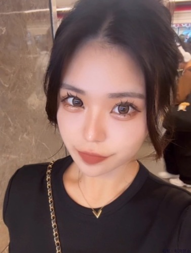 双葉あおい