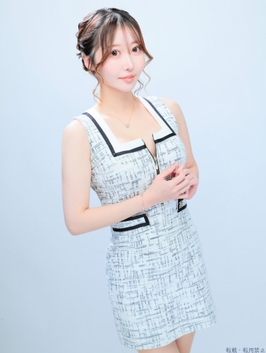 みさ