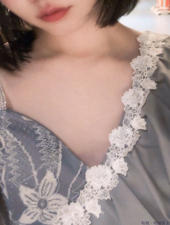 綾瀬 みなプロフィール画像