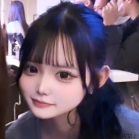 美月みりあ