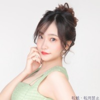 綾瀬うみ