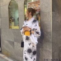 天星りせ