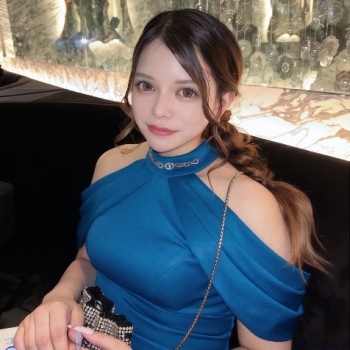 川端みれい