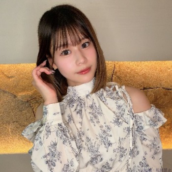 月嶋もえか