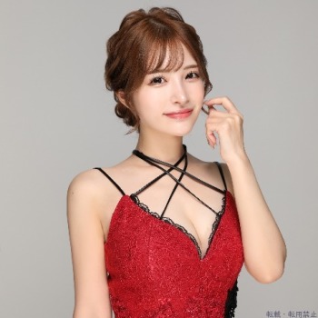 桃瀬にいな