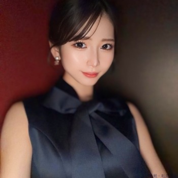 来栖れいな