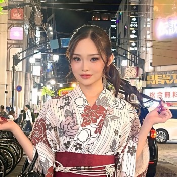 華瀬りいさ