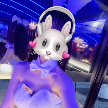 みい